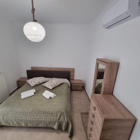 Agora Luxury Apartment 1 루트라키 외부 사진