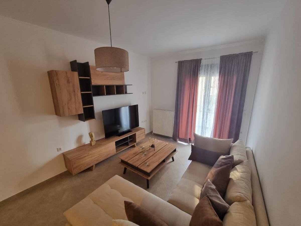 Agora Luxury Apartment 1 루트라키 외부 사진