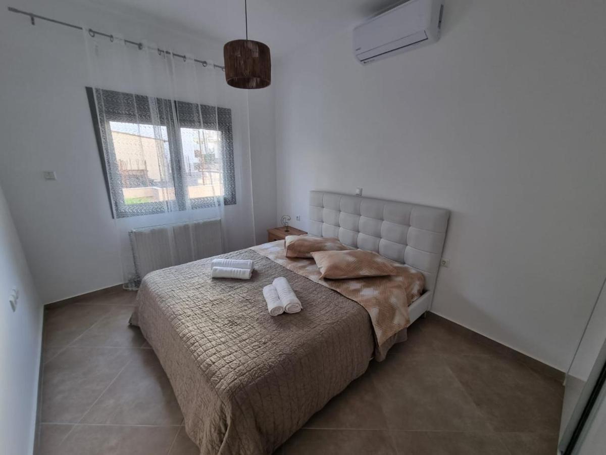 Agora Luxury Apartment 1 루트라키 외부 사진